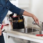 déboucher un évier ou un lavabo